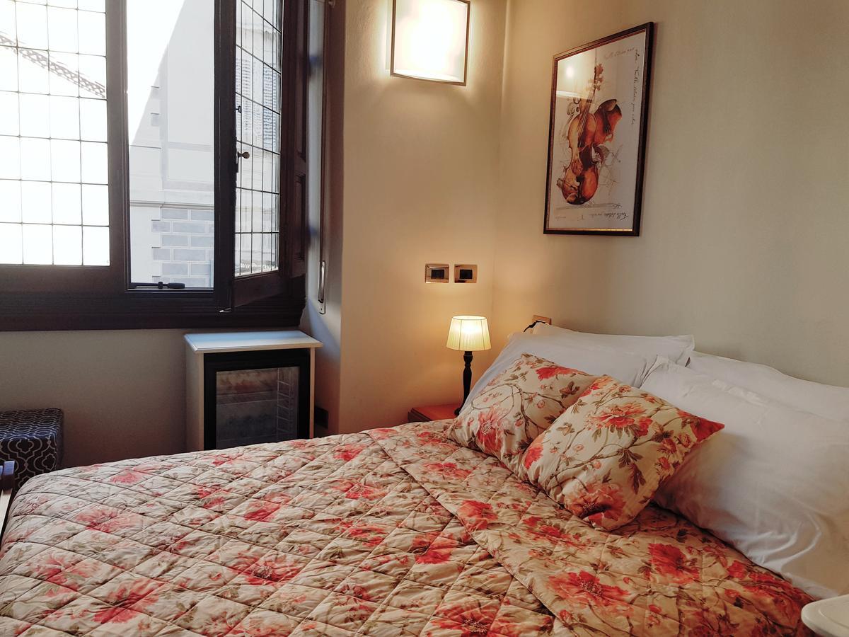 Lady Luna B&B Firenze Esterno foto